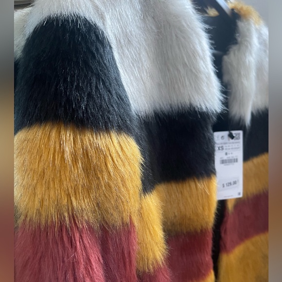 Zara Basic Faux Fur Jacket - Picture 4 of 6